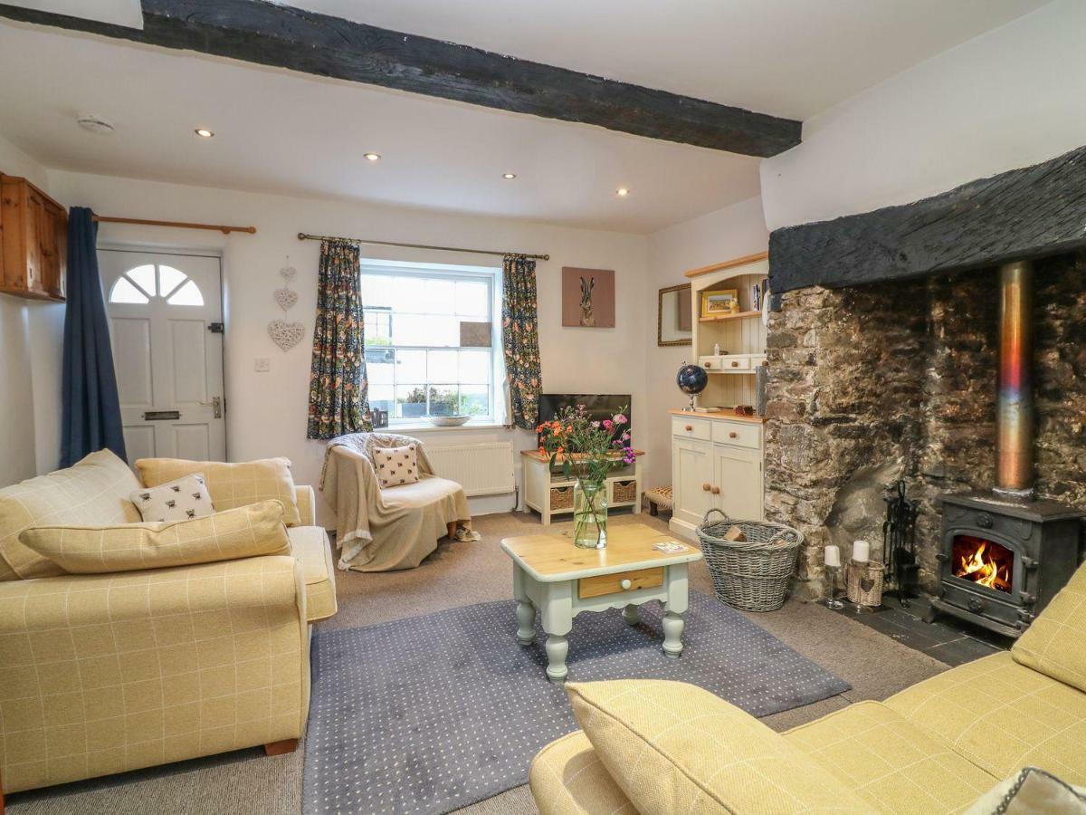 Higher Primrose Cottage Winkleigh Exterior photo
